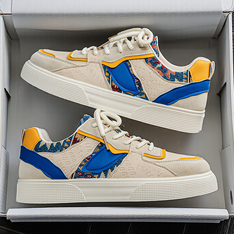 Ethnic Fashion Walk - Men's Vintage Patchwork Platform Sneakers -