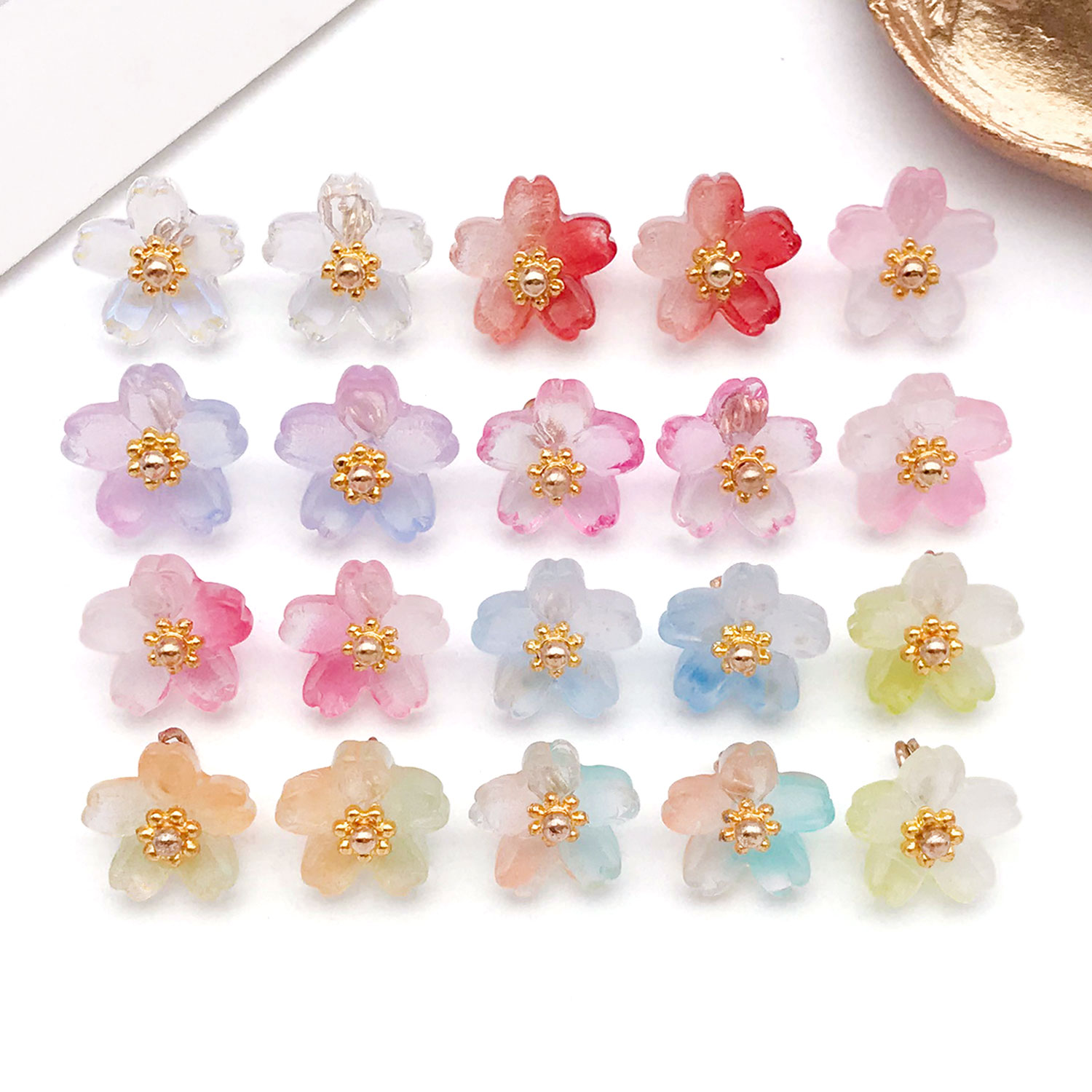 Ethnic Modern Fashion - 10/20pcs Vibrant Glass Cherry Blossom Pendants