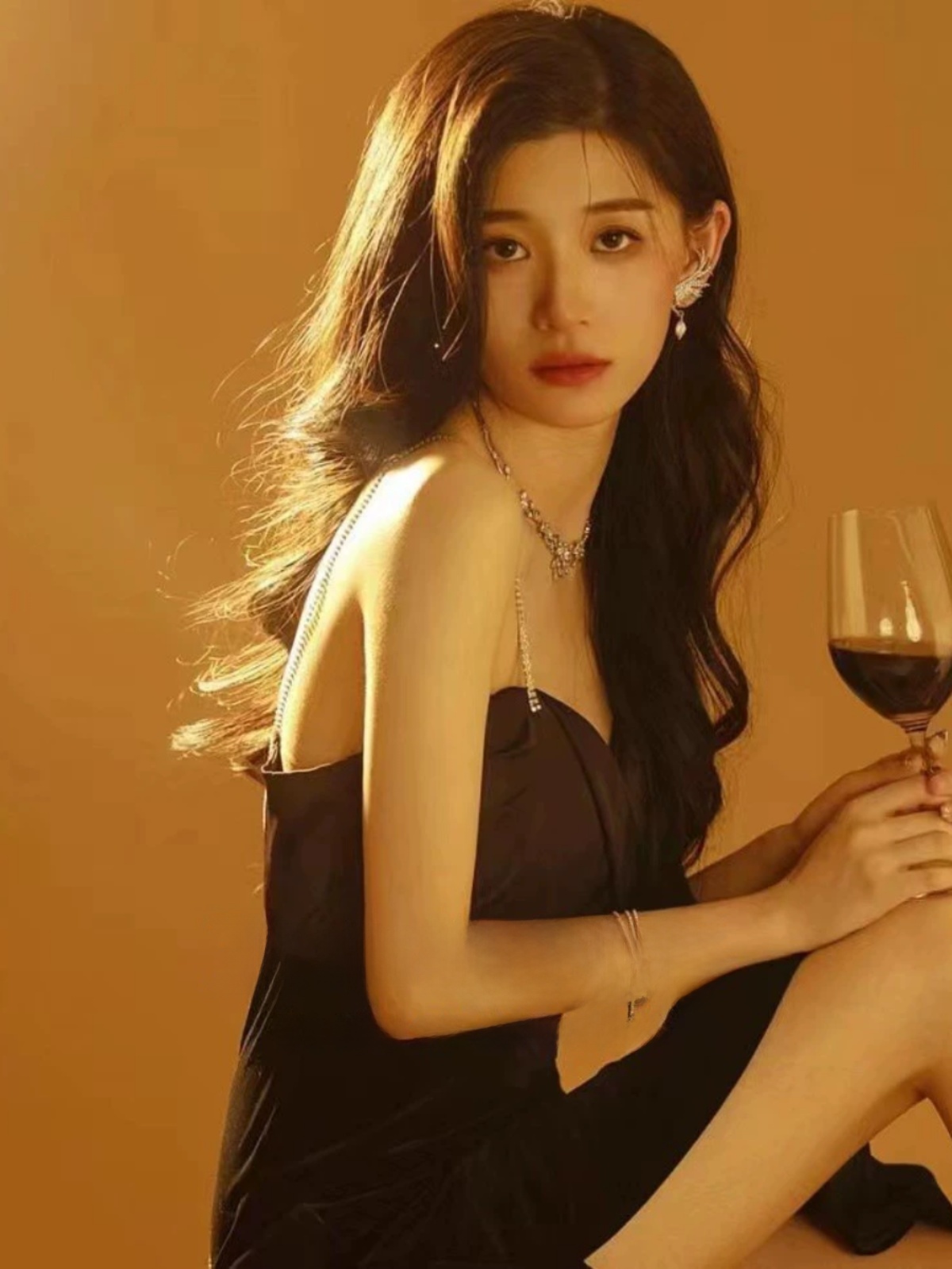 Sexy Backless Strap Dress Phot - Ethnic Fashion Shoot 评论和价格