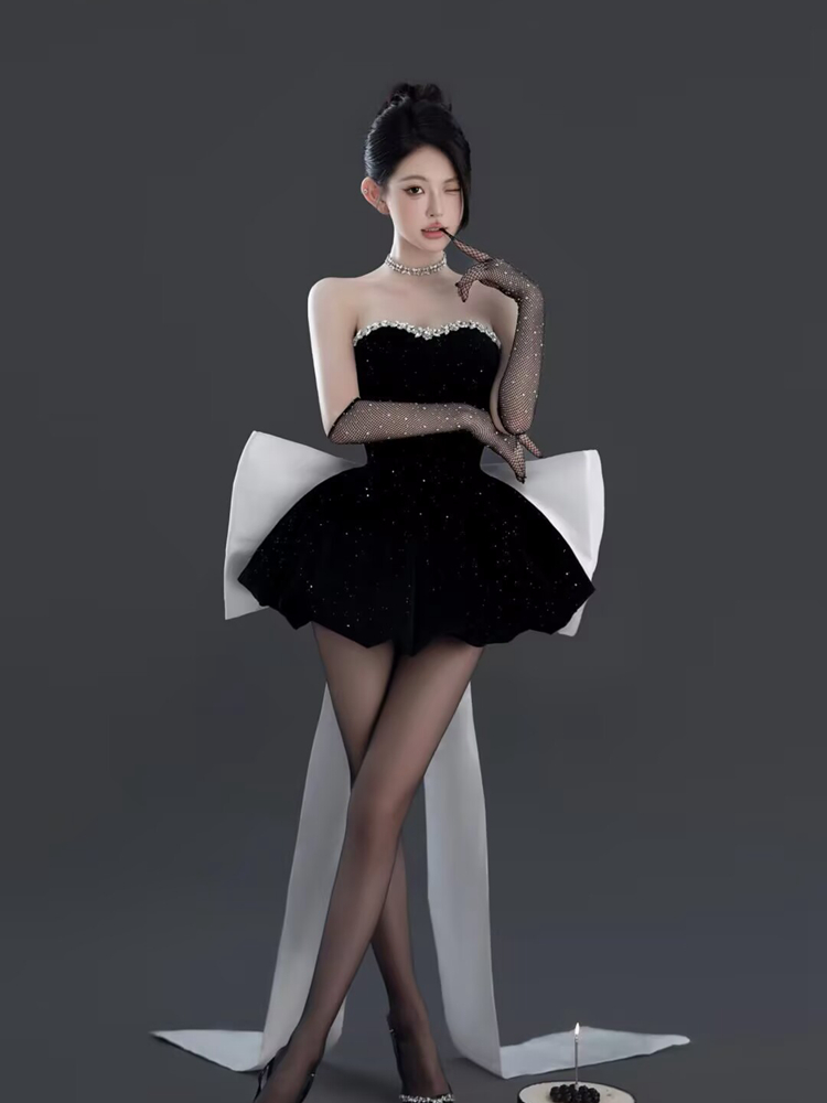 Elegant Black Photography Cost - Ethnic Fashion Studio 评论和价格